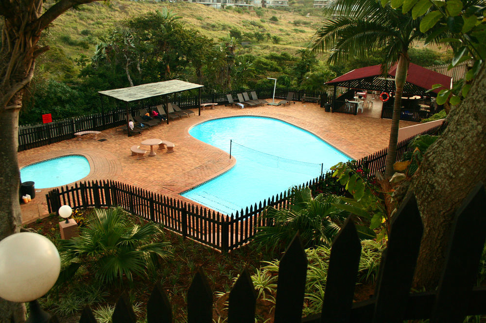 Chaka'S Rock Chalets Shaka's Rock Exterior photo